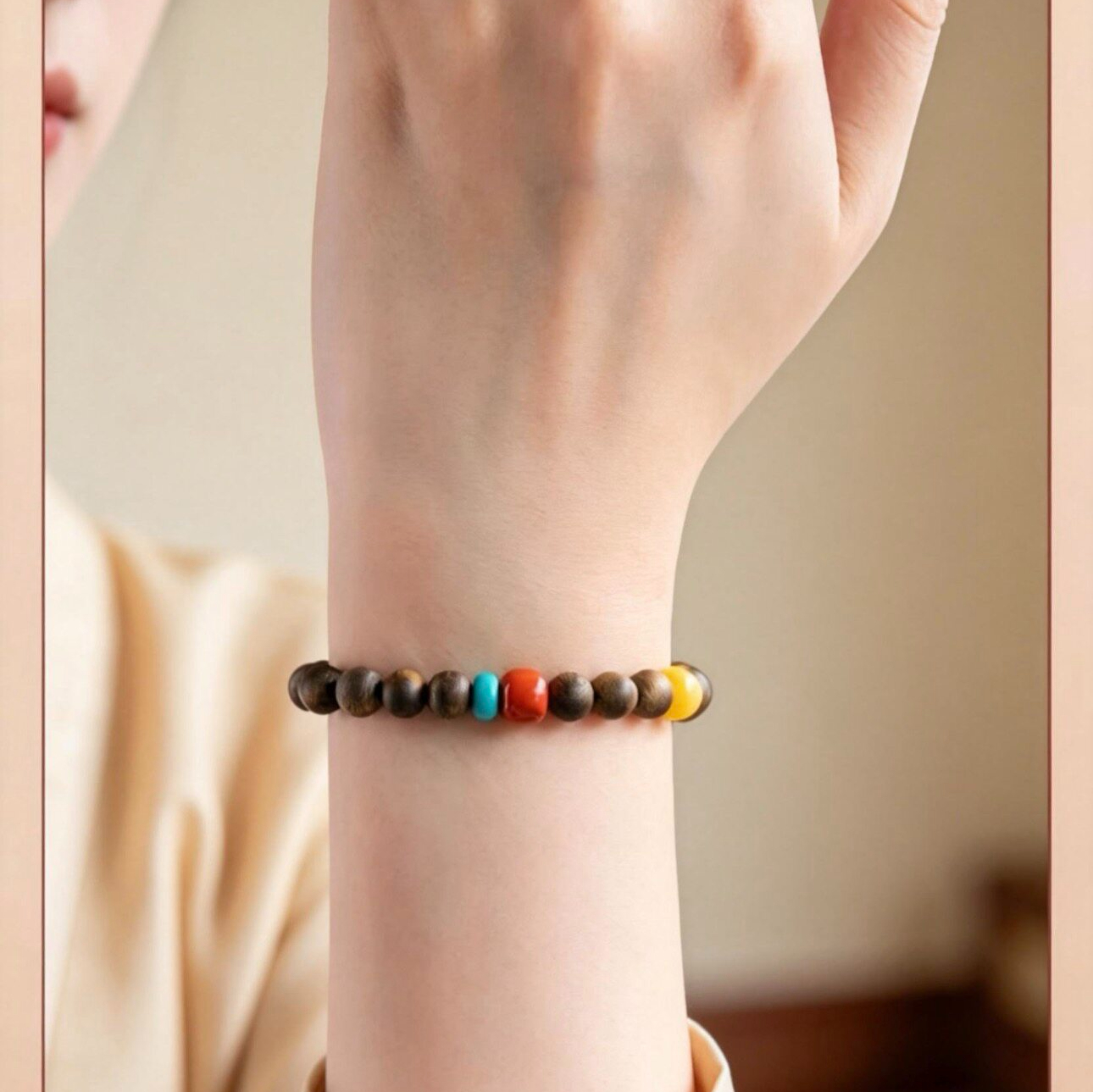 Kynam Agarwood & Natural Nanhong Agate Wooden Bracelet Valentine Gift