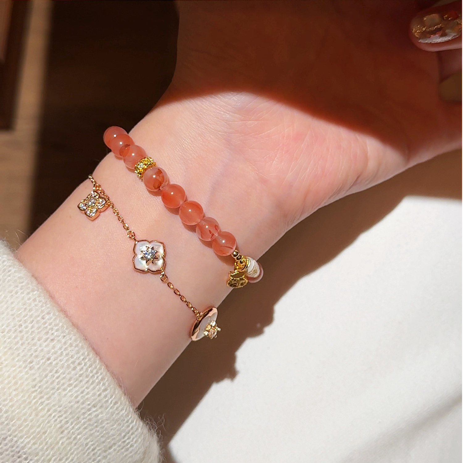 Ingot Enamel & Icy-Patterned Nanhong Agate Bracelet – Mother’s Day Gift