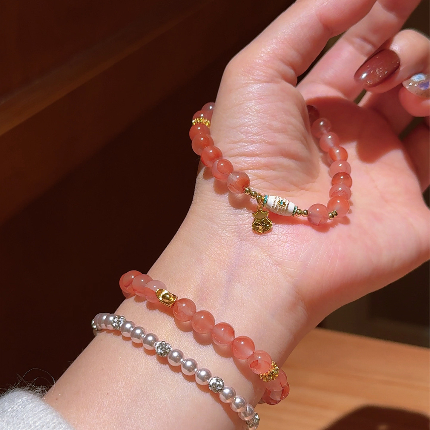 Ingot Enamel & Icy-Patterned Nanhong Agate Bracelet – Mother’s Day Gift
